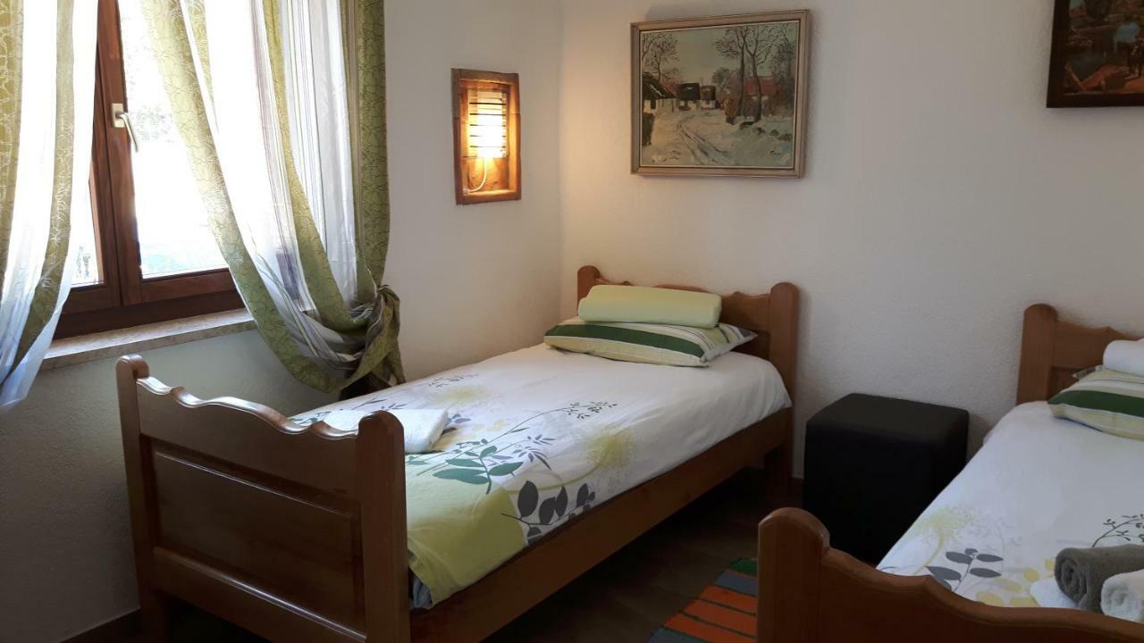 Porec Villa Luna With Pool エクステリア 写真