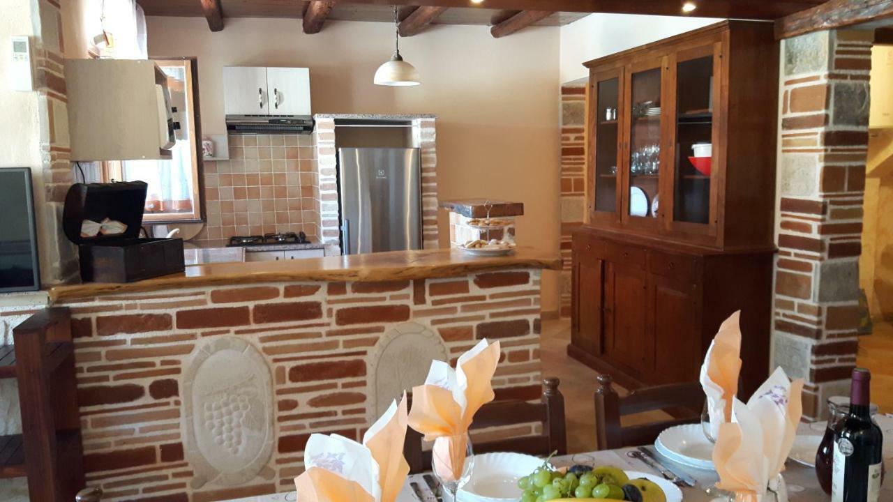Porec Villa Luna With Pool エクステリア 写真
